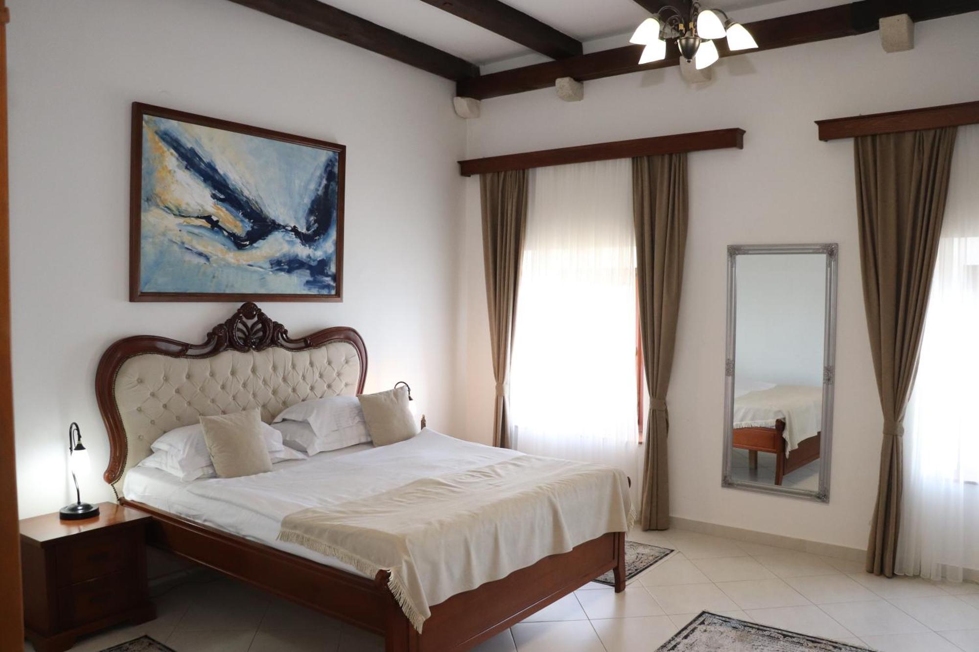 Hotel Palata Venezia Ulcinj Zewnętrze zdjęcie
