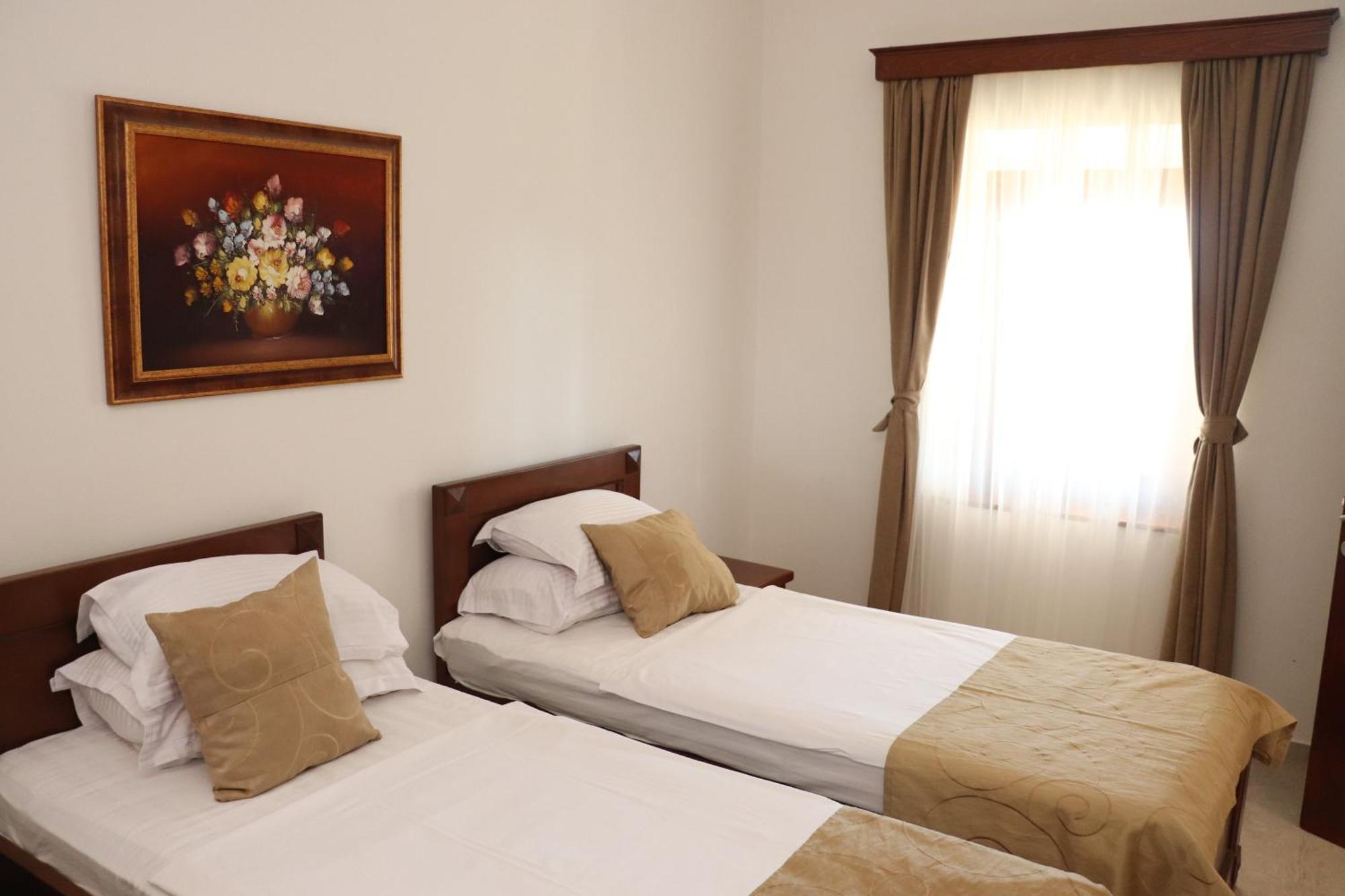 Hotel Palata Venezia Ulcinj Zewnętrze zdjęcie